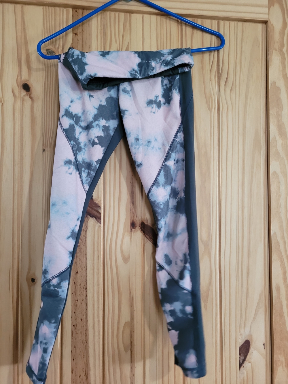 Justice Tie-Dye Leggings in Pink and Gray